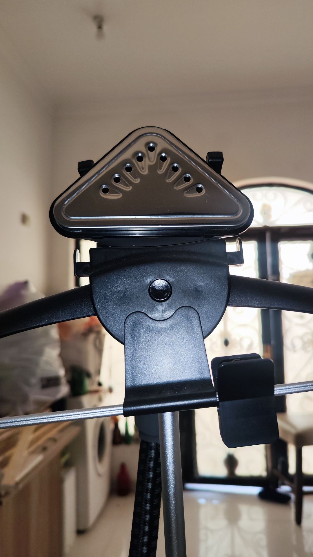 Tefal Standing Garment Steamer – Perfect Condition - Image 7