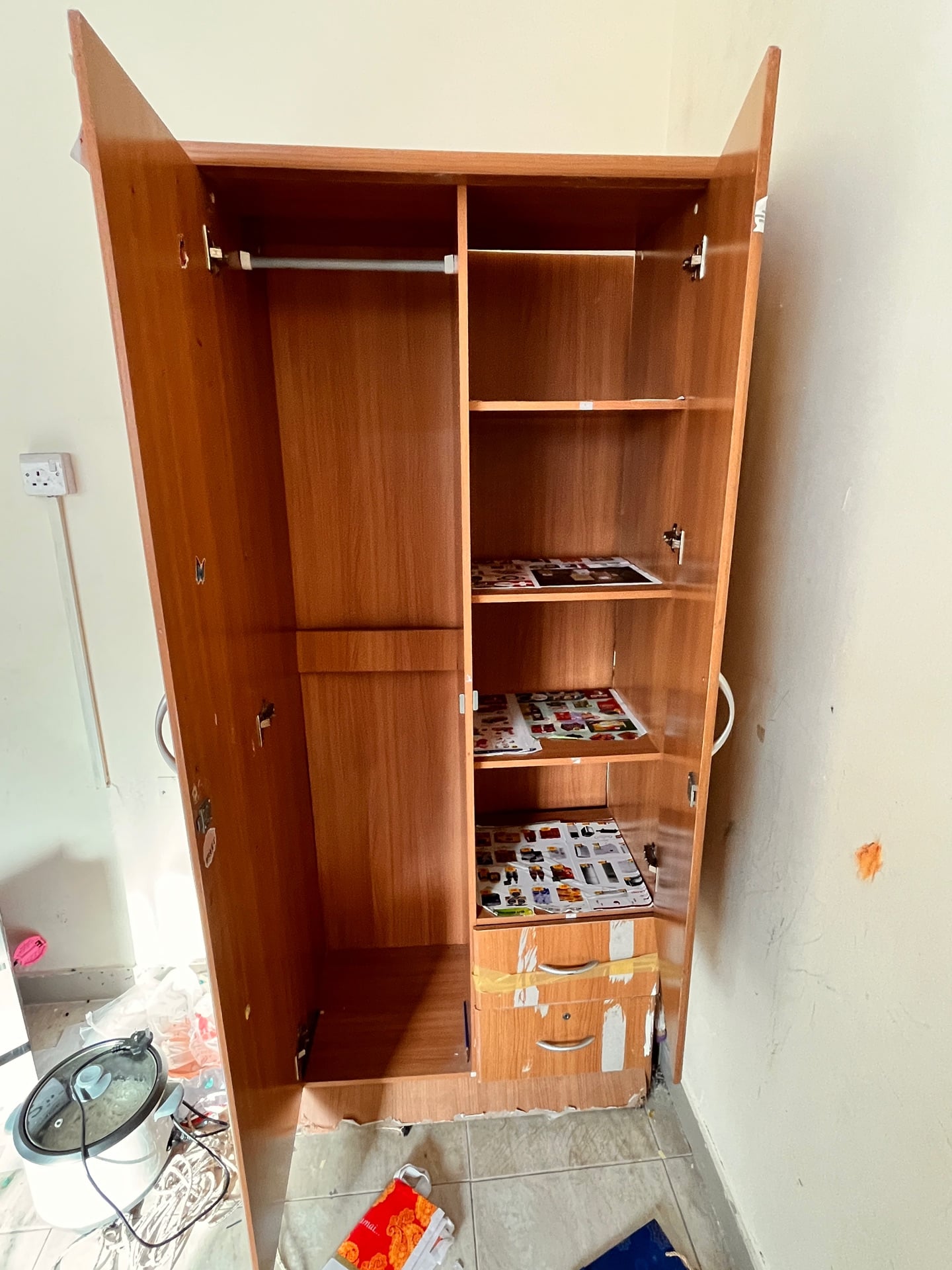 Cup board with good condition-  moving sale - Image 4