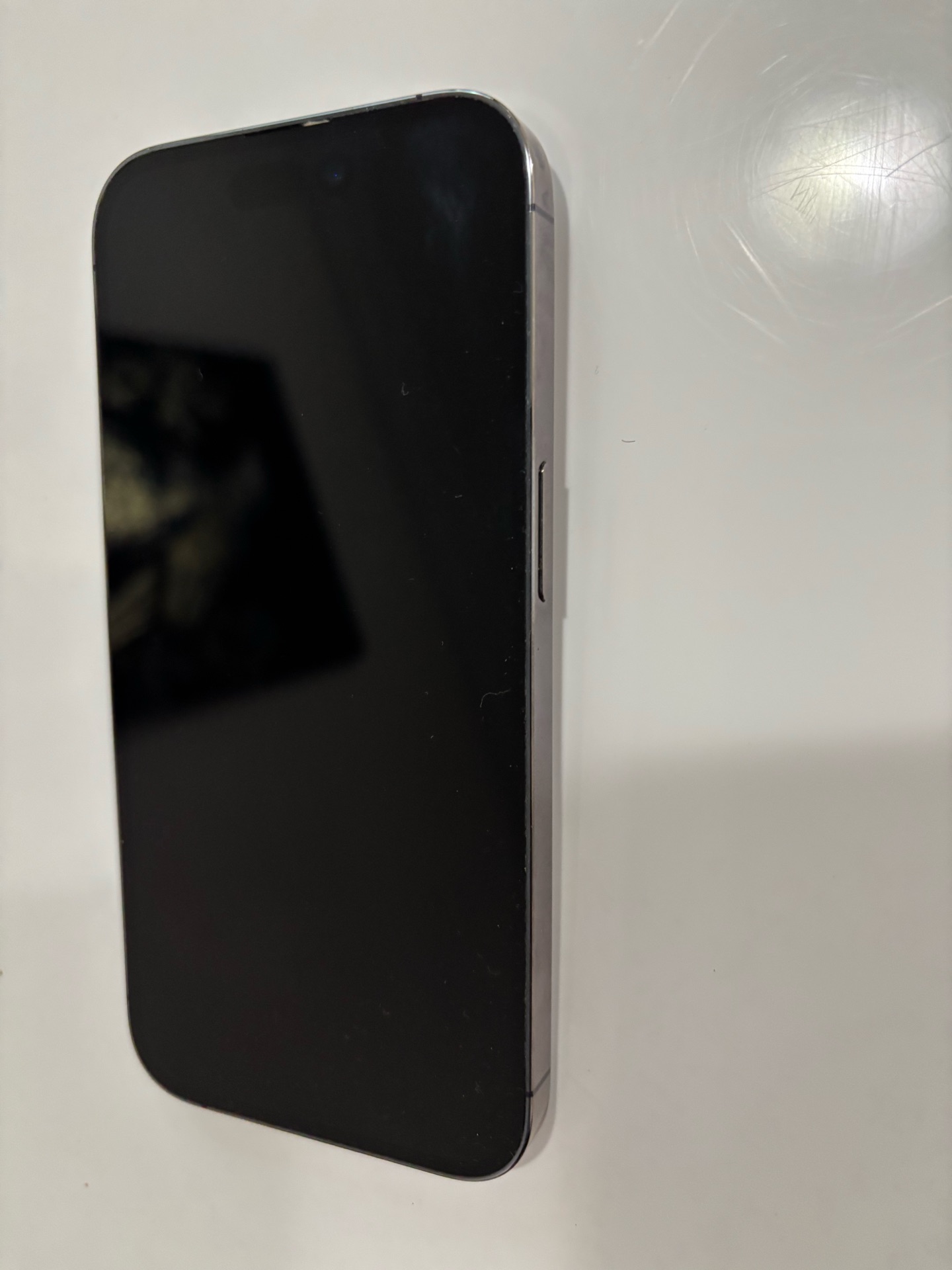 iPhone 14 Pro  - Image 2