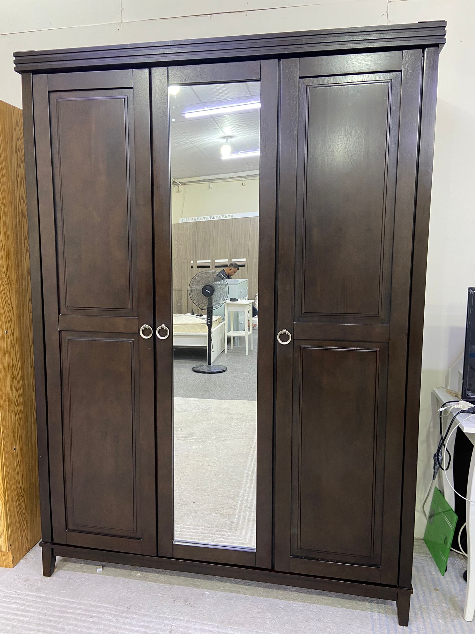 All item Furniture available sell  - Image 6