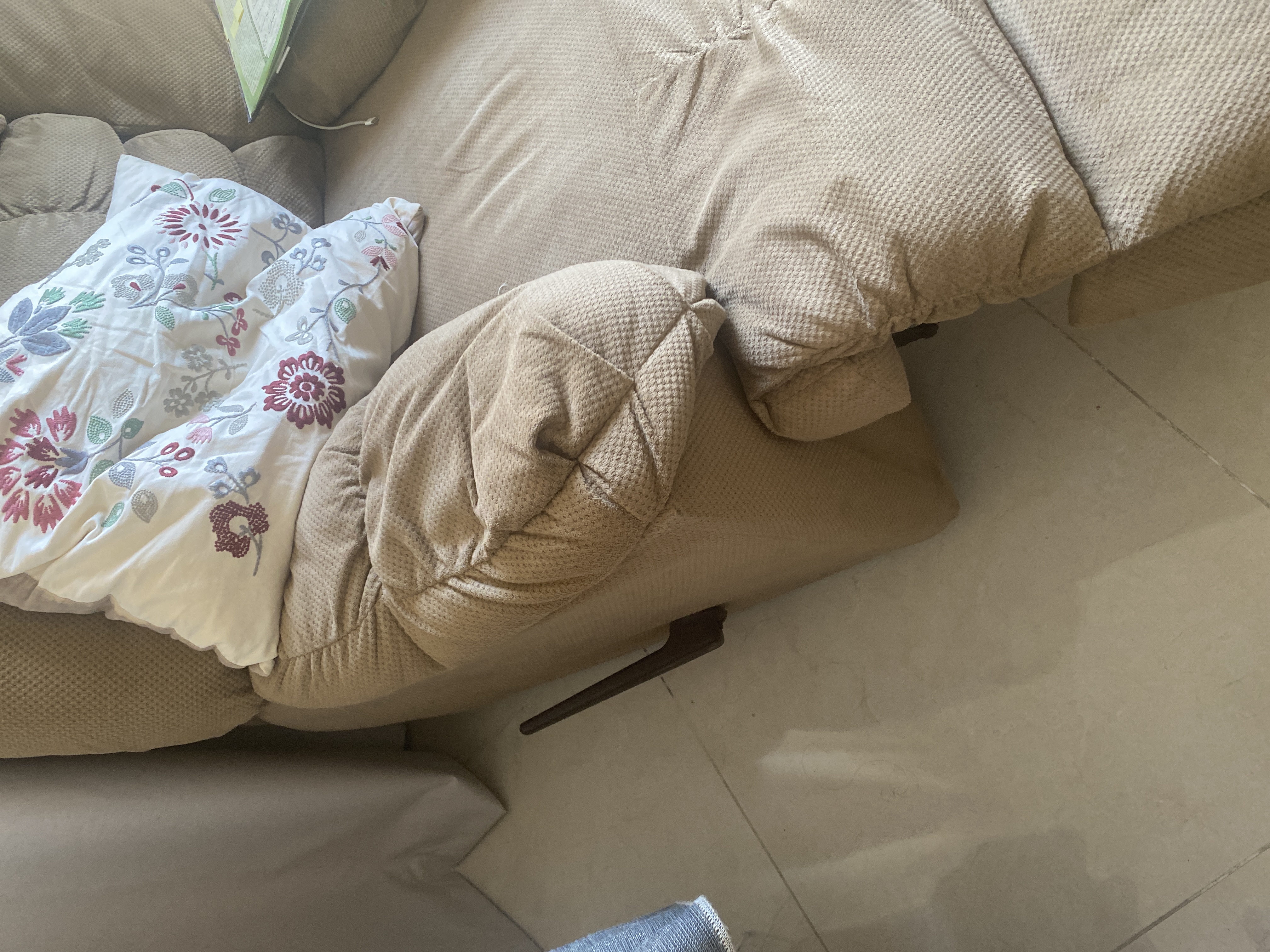 Recliner  - Image 4