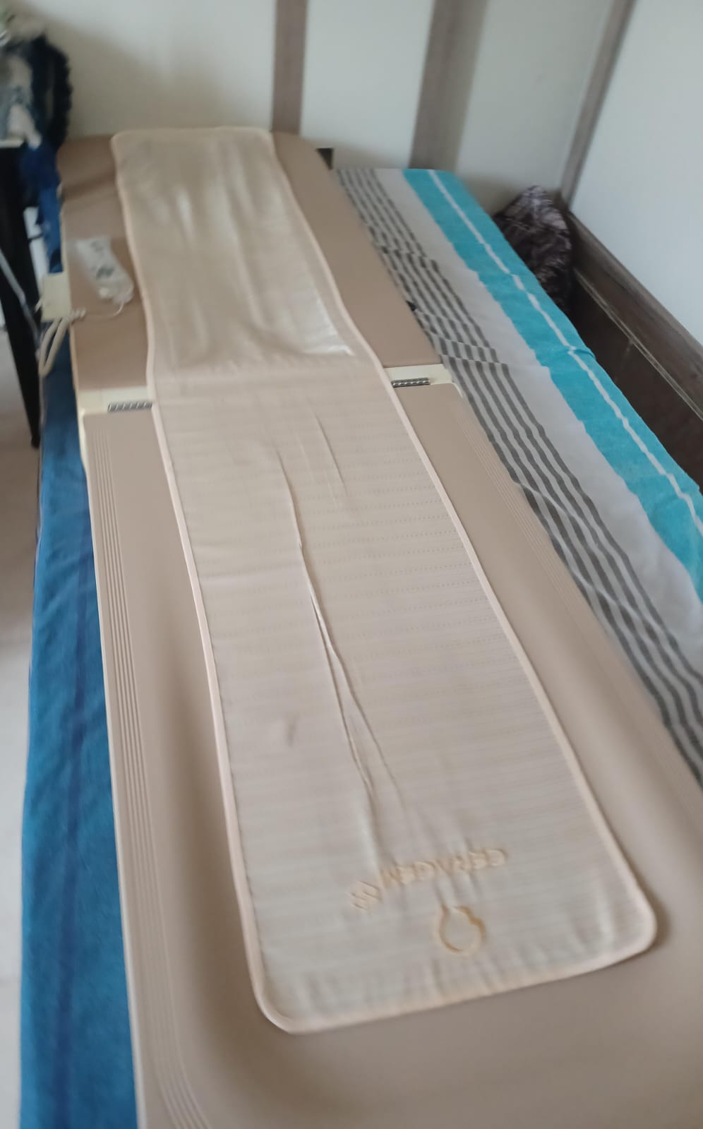 Ceragem Massager Bed in rarely used good condition - Image 4