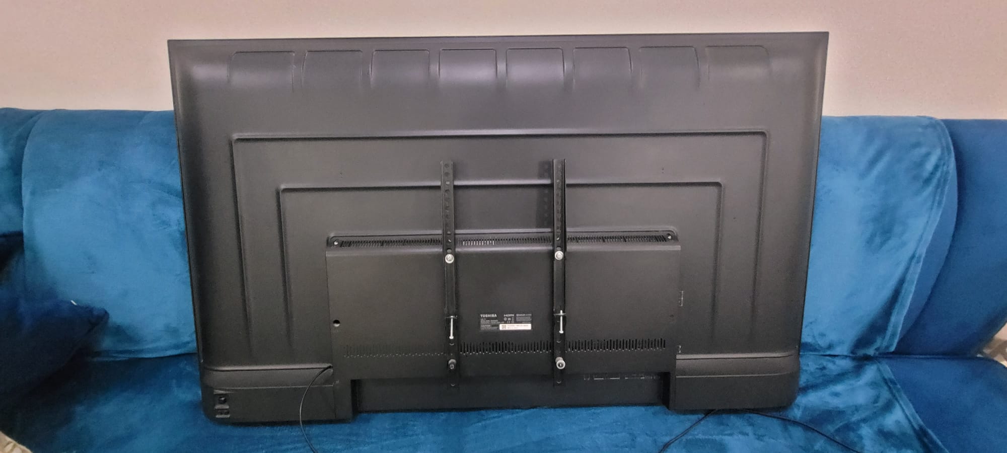 تلفزيون Toshiba 55 بوصة 4K UHD سمارت LED - Image 2
