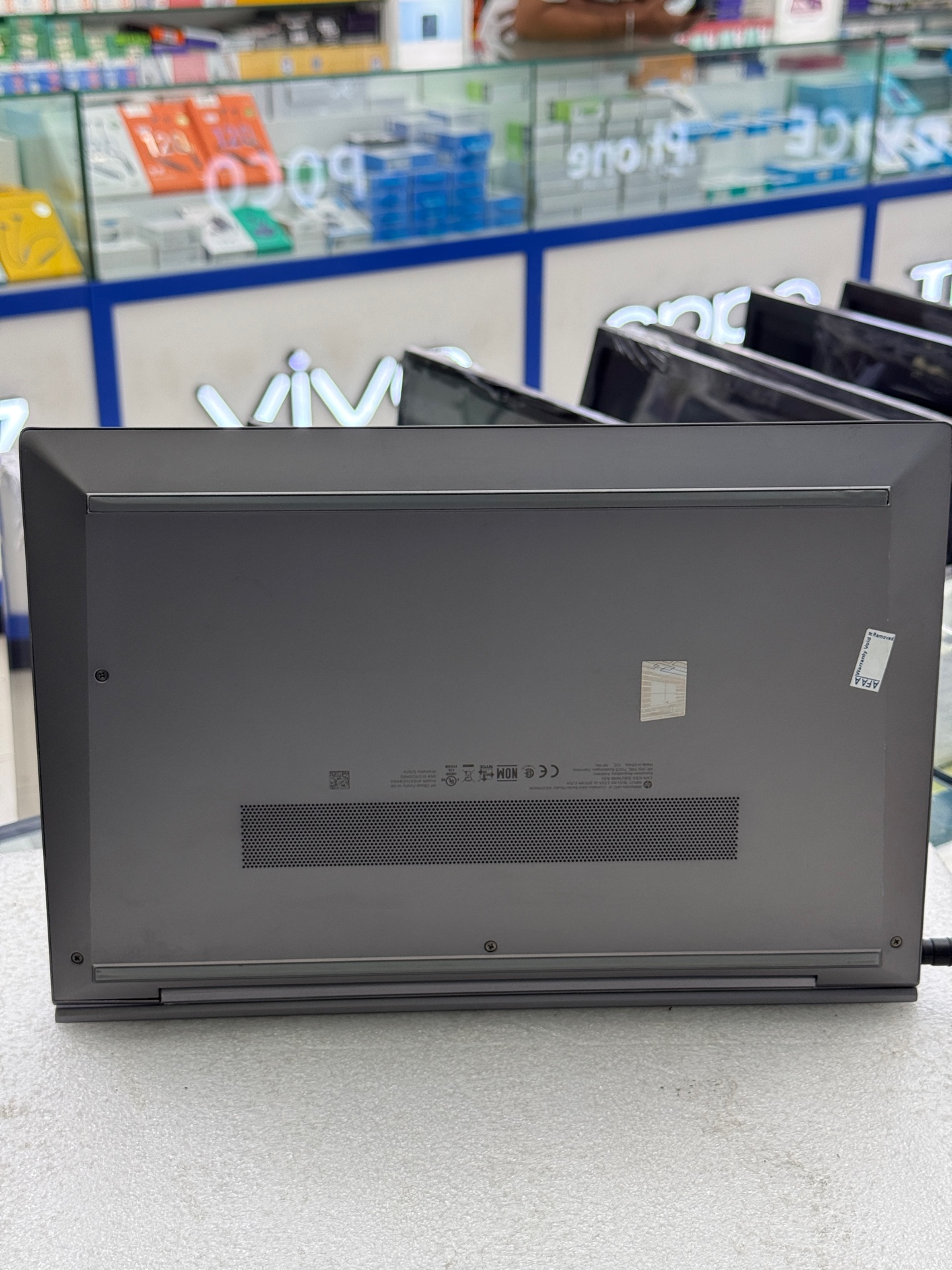  HP Z-Book Firefly 14 G8 Workstations i7 - 11th Gen - Image 6