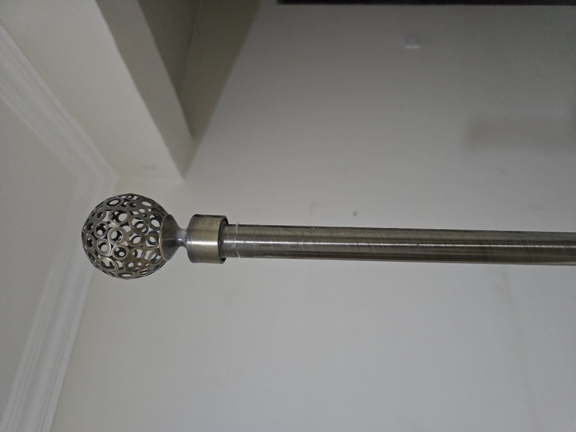 Various Decorative Items - Image 9