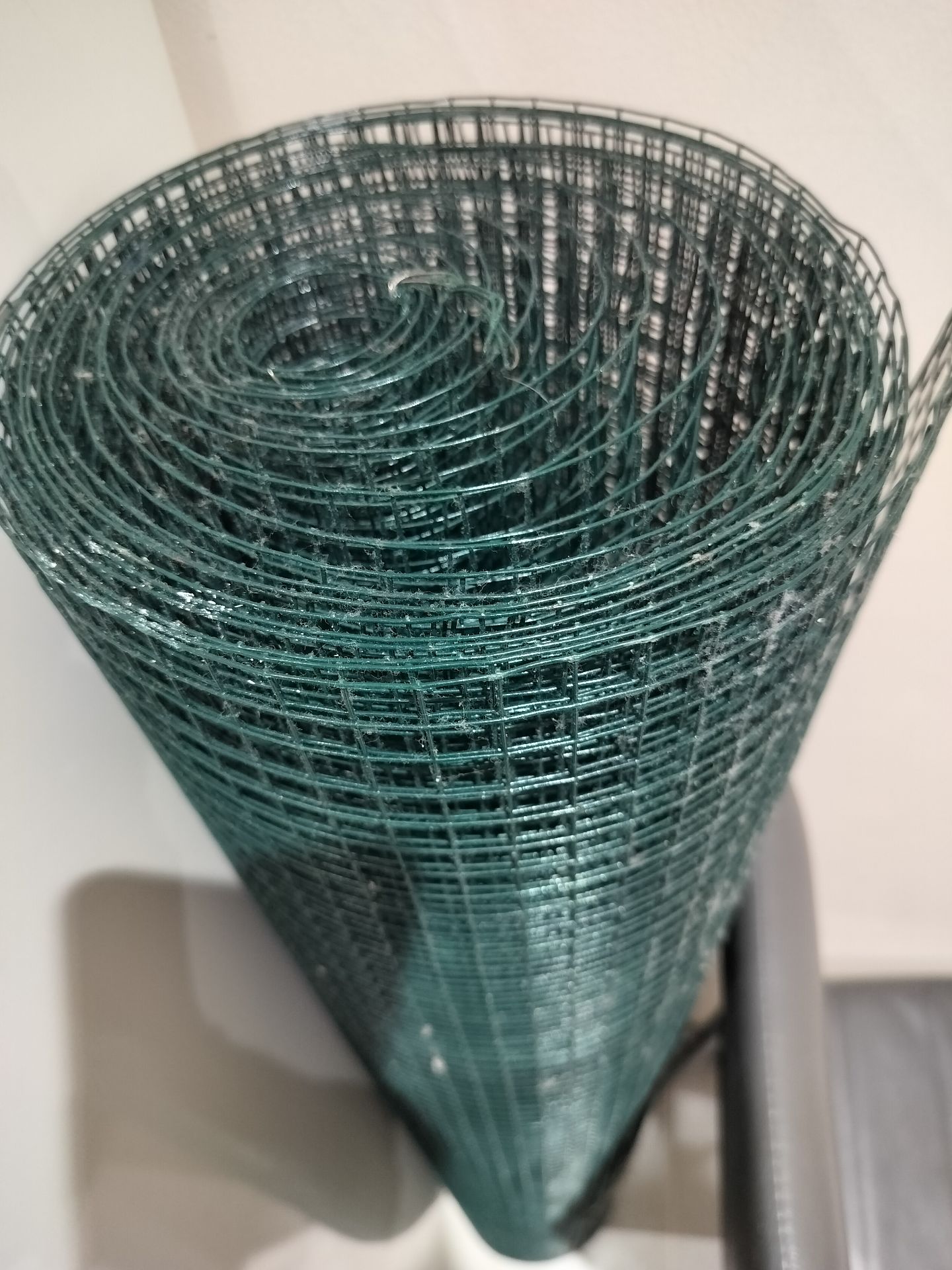 Net Metal PVC-Coated Welded Wire Mesh - Image 4