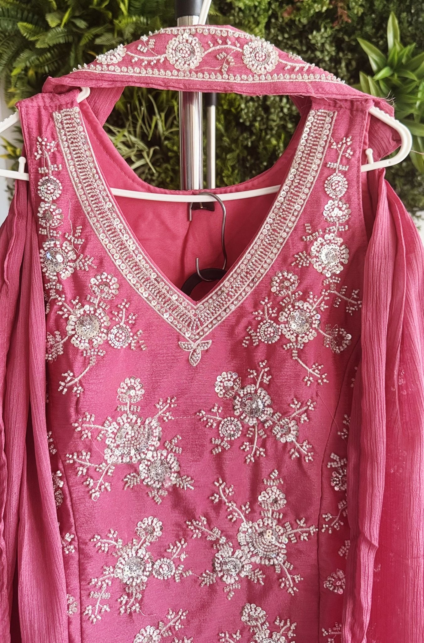 Beautiful Indian semi partywear - Image 2