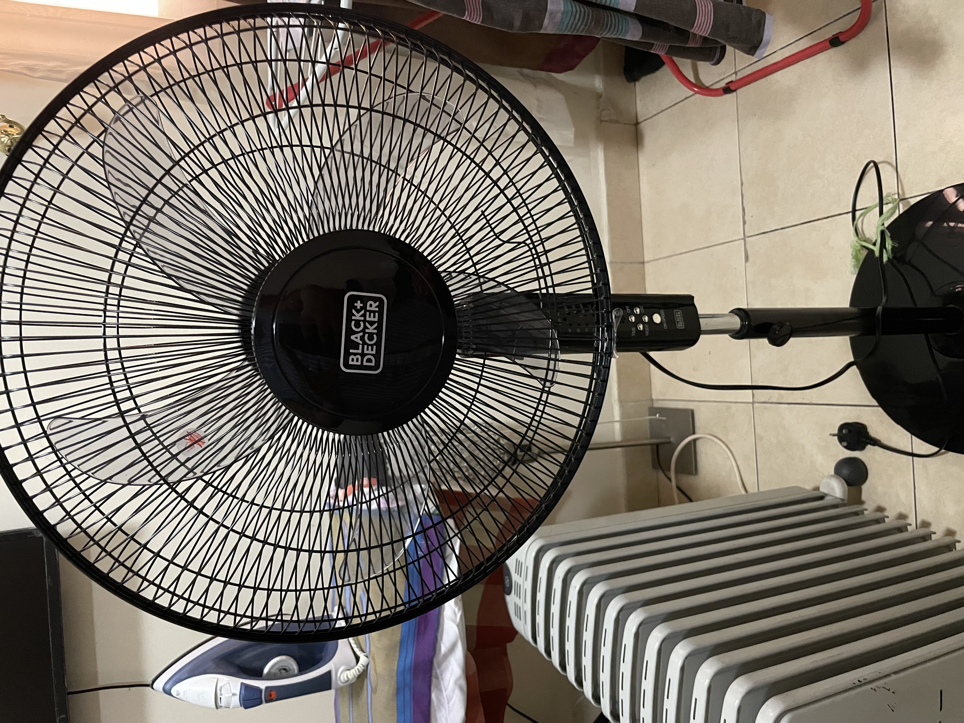 Black+Decker stand Fan - Image 1