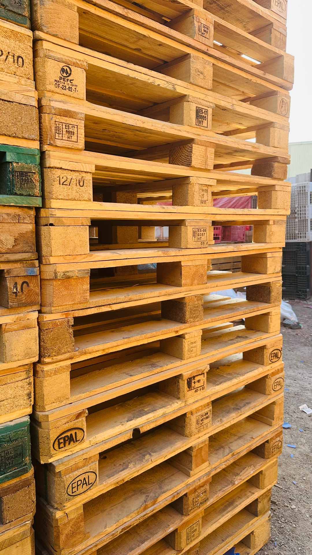Wooden Pallets - Image 6