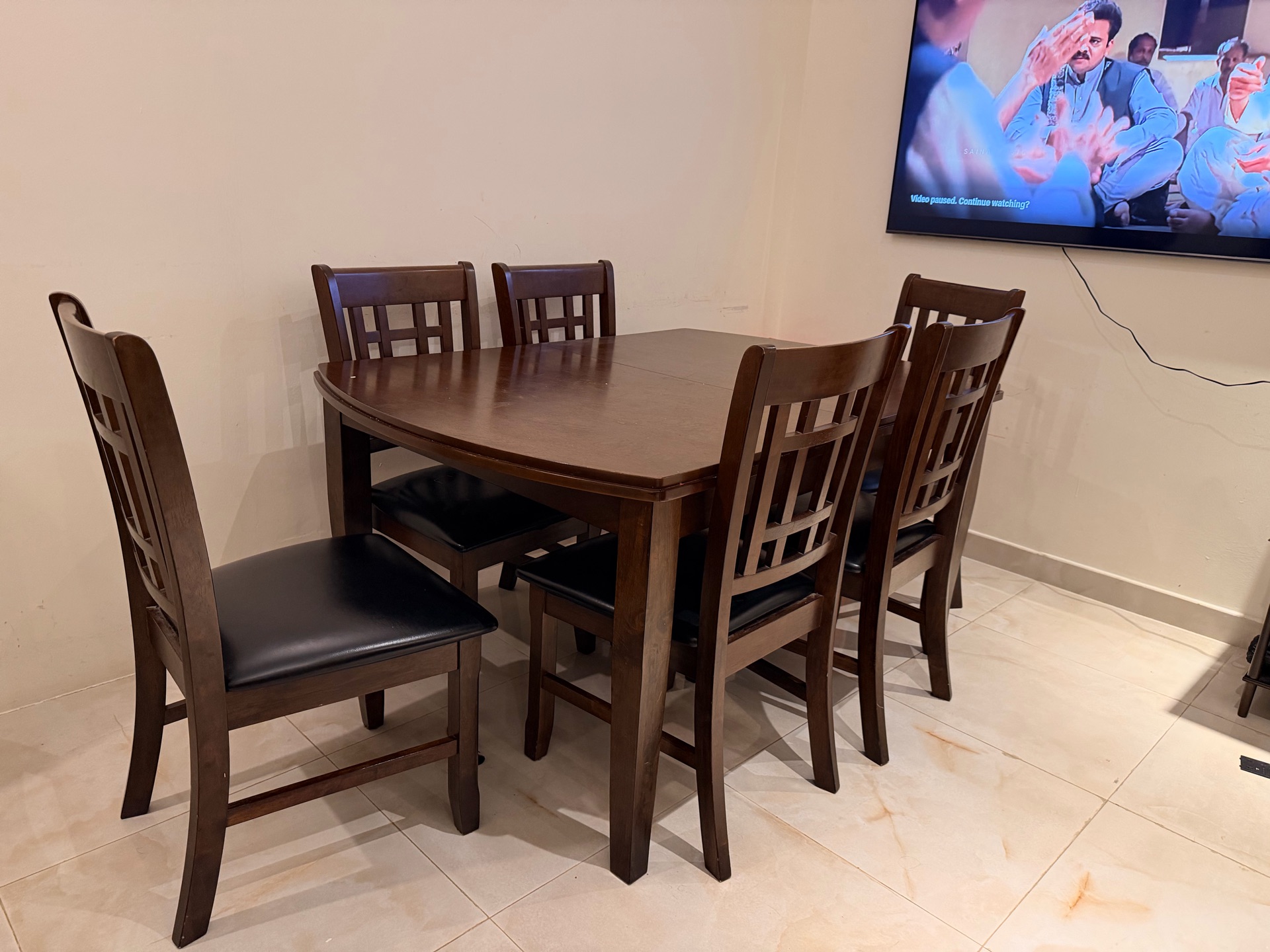Dinning table and chair - Image 4