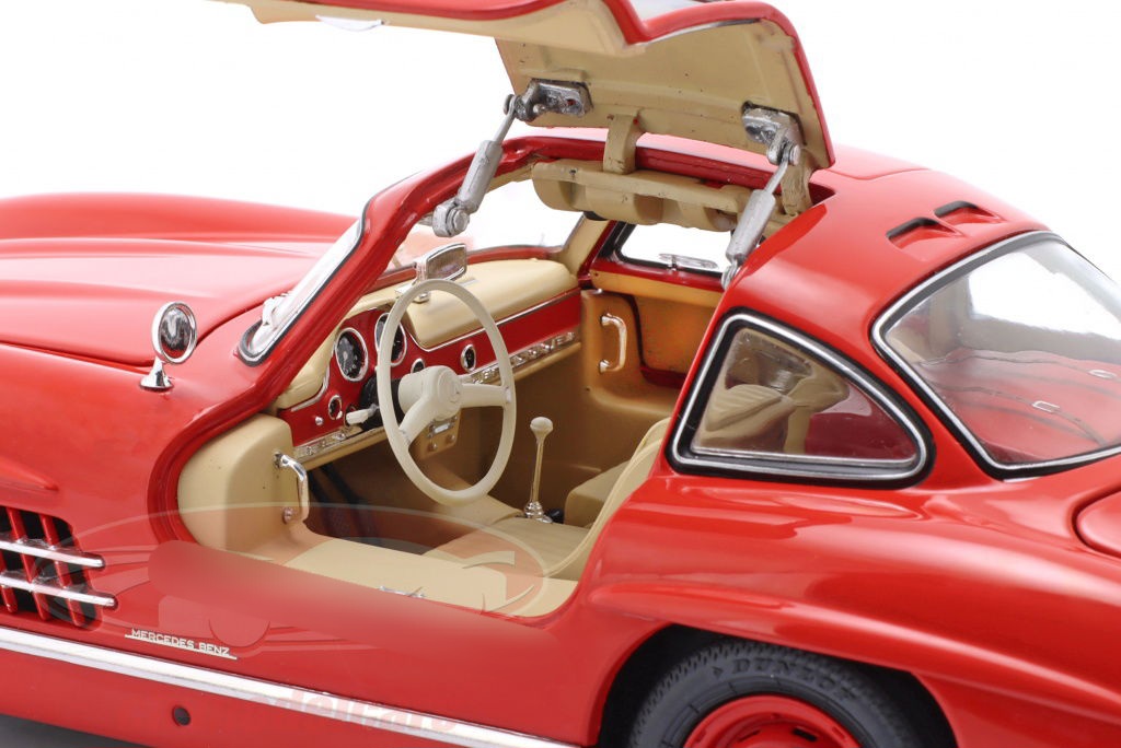 1:18 1954 MB 300SL model car  - Image 3