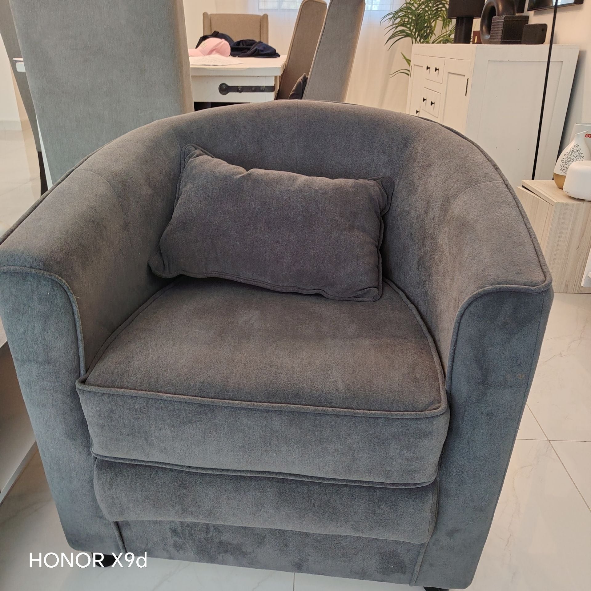 Furniture - Image 6