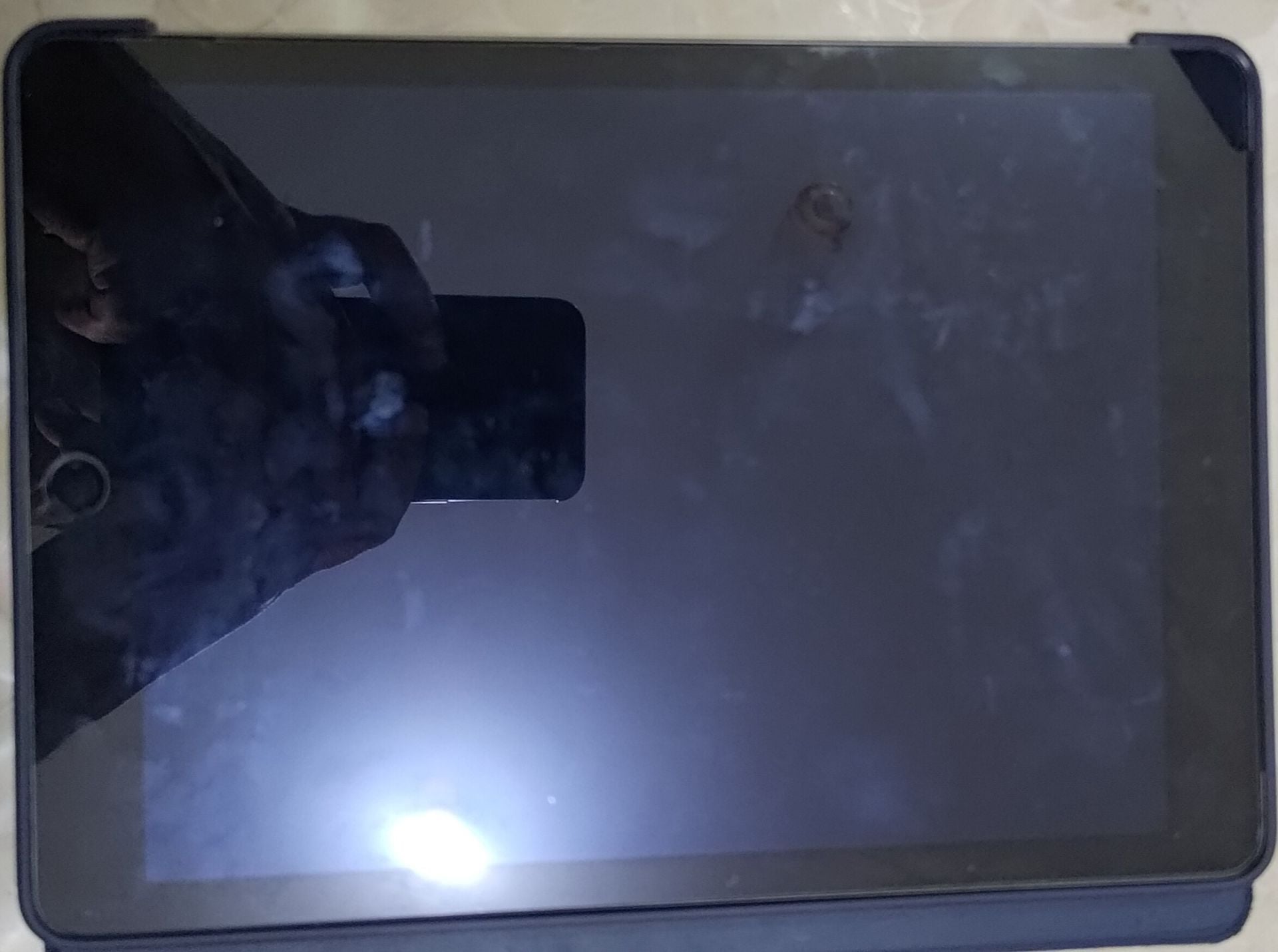 جهازين Huawei matepad SE 11 و Apple iPad Air 2 - Image 1