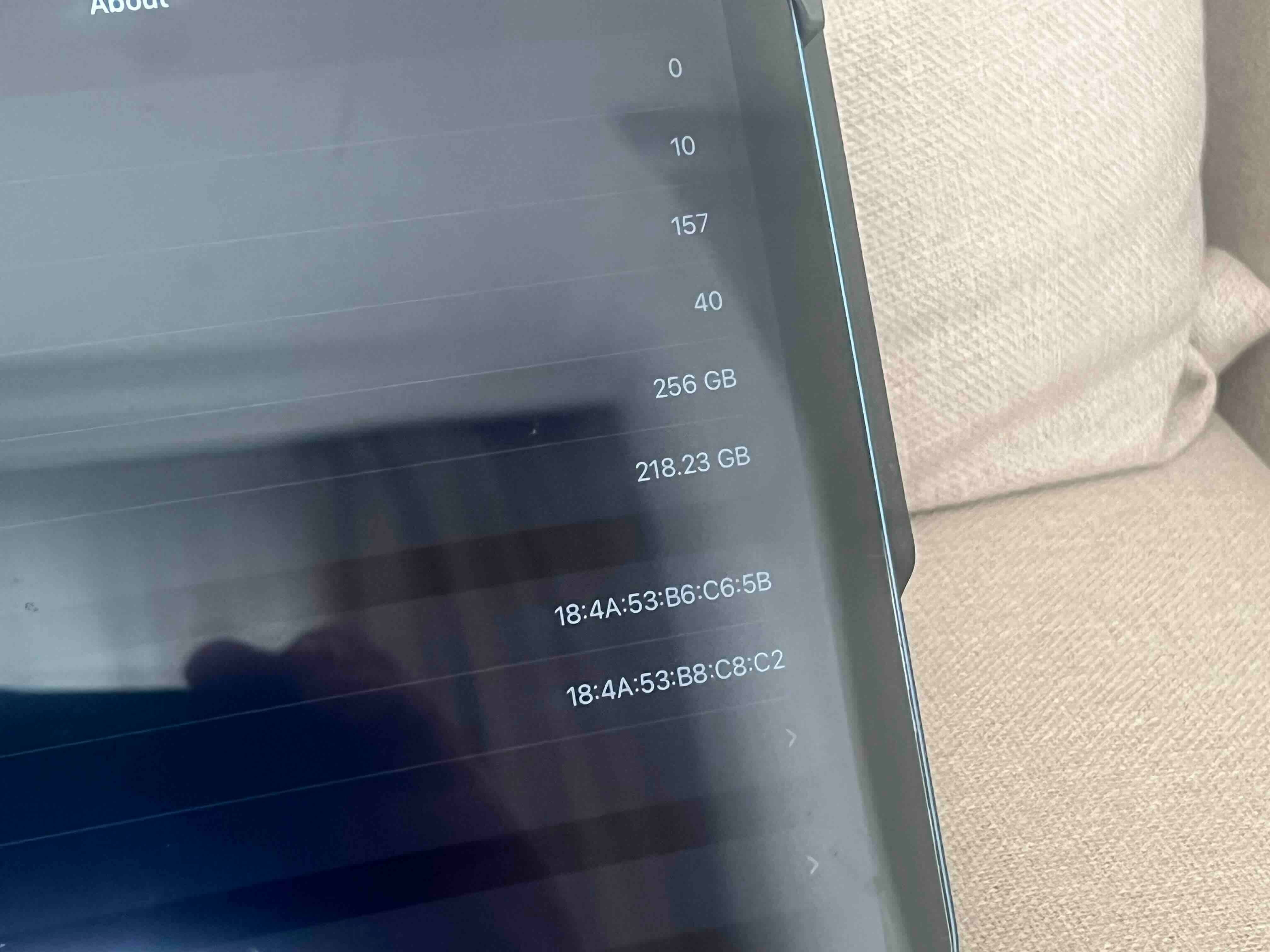 iPad 10 256GB+Apple Pencil+ZAGG Keyboard - Image 6