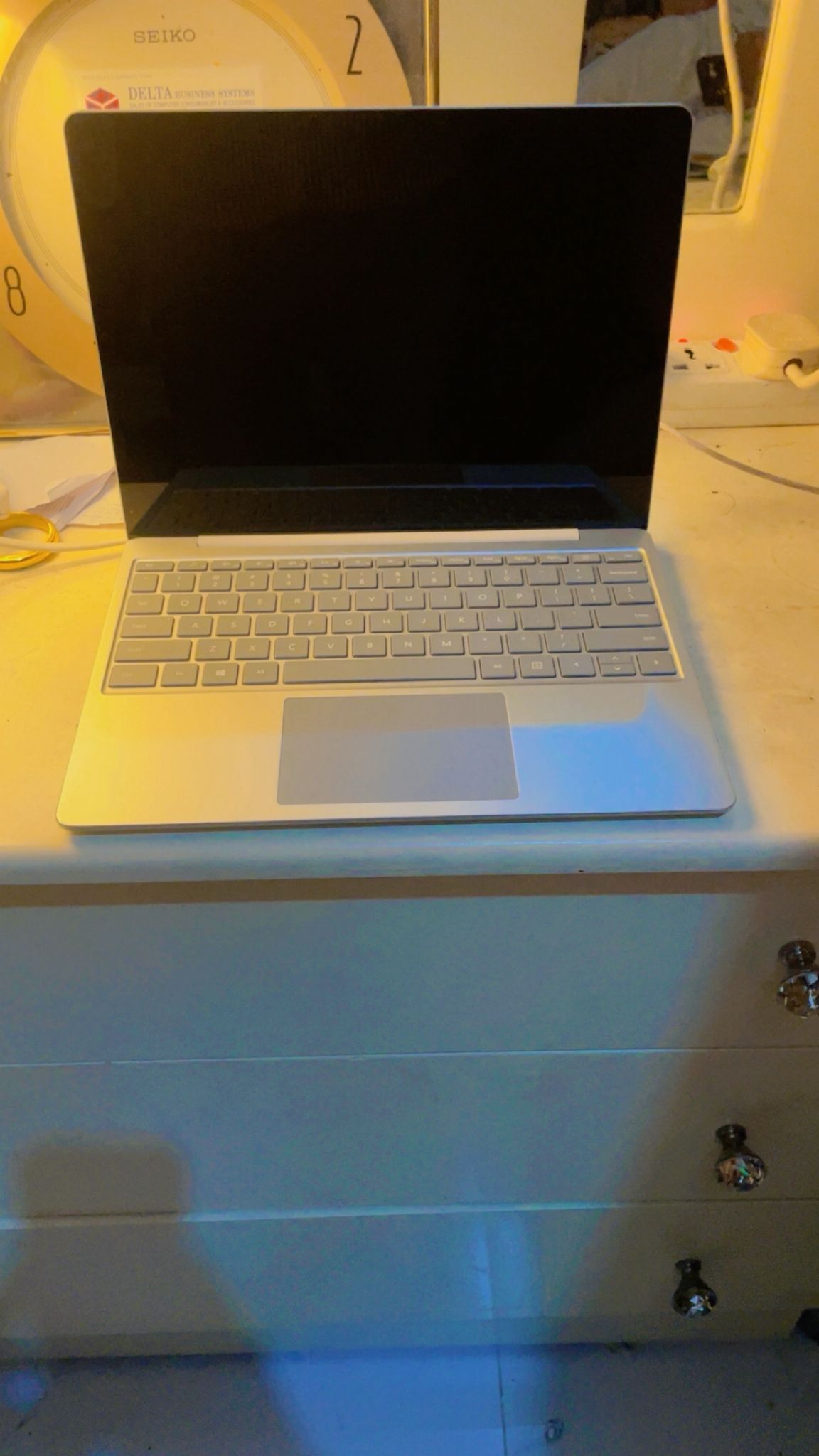 Microsoft Surface Go - Core i5-10 Gen16GB RAM / 256GB SSD/12.4"/Touch  - Image 6