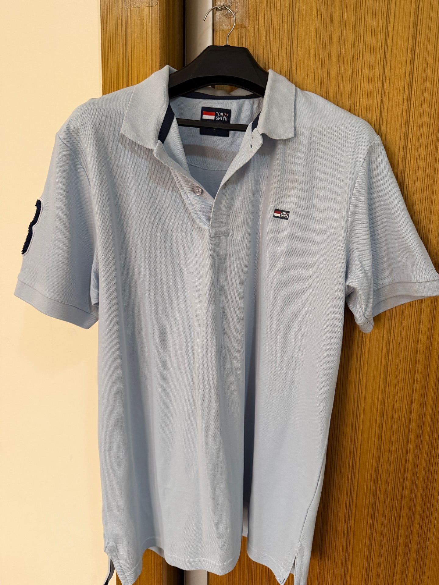 Tom Smith Shirts for sales - Image 2