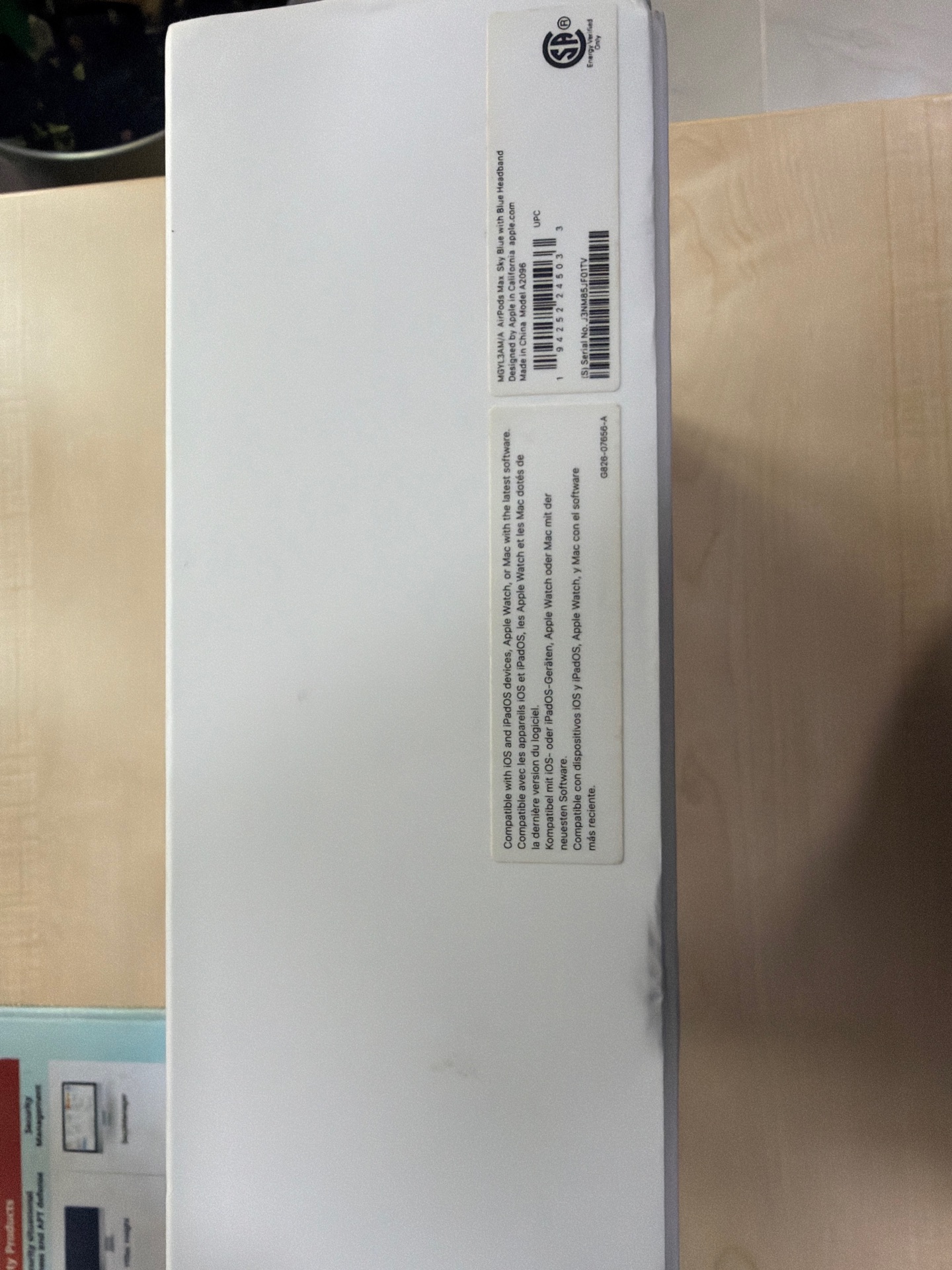 AirPods Max - Image 8