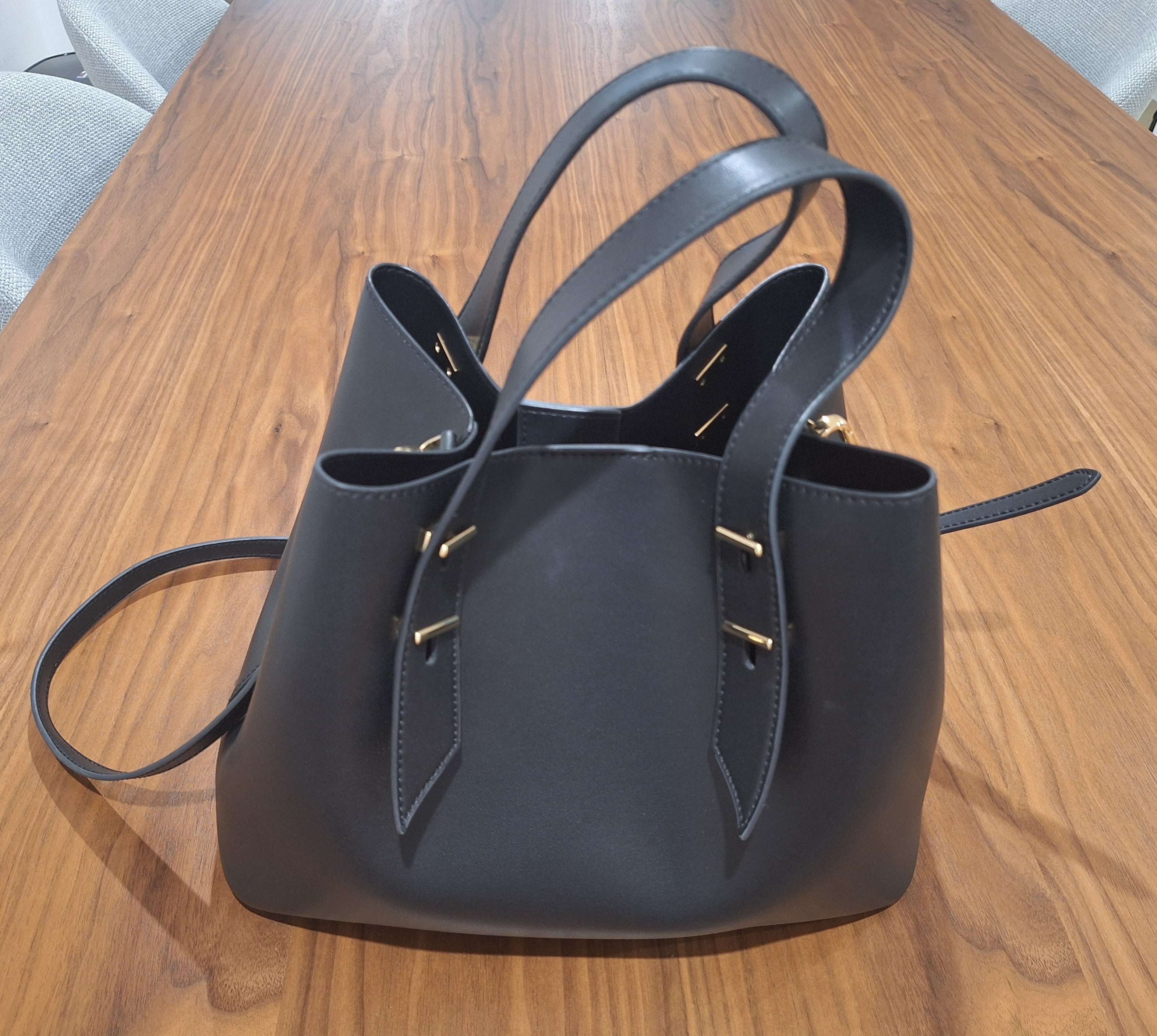 Charles and Keith Bag - Image 2