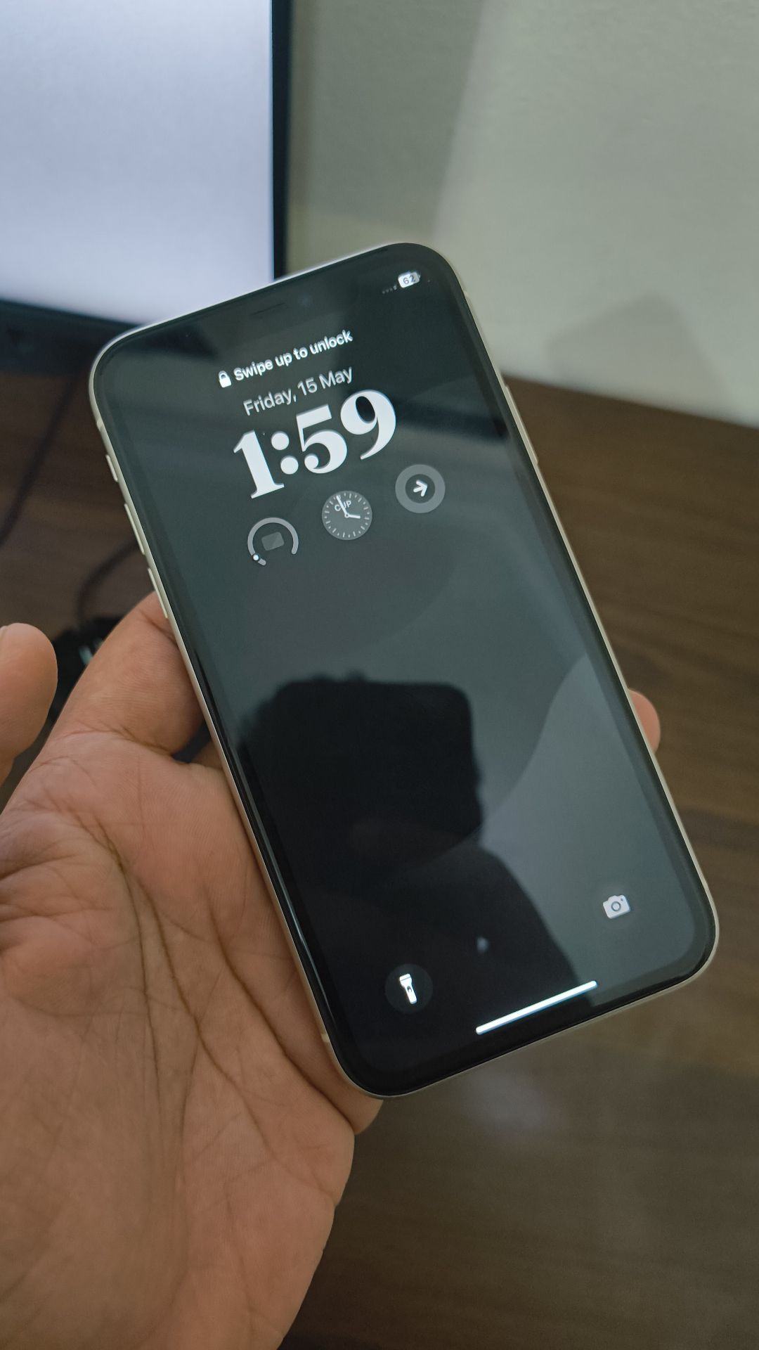 iPhone 11  - Image 2