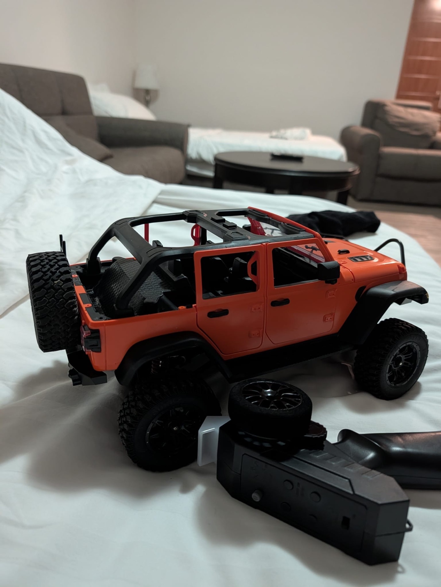 RC Car Jeep Wrangler  - Image 3